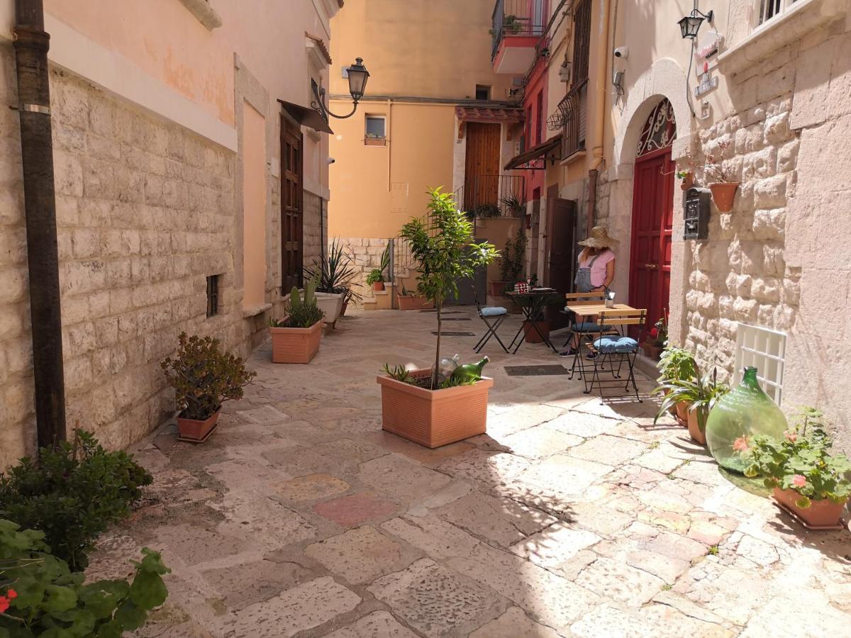 Redmood Guesthouse Μπαρλέτα Εξωτερικό φωτογραφία